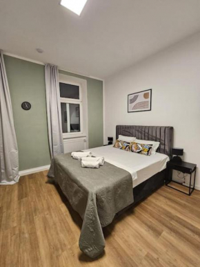 Comfort-Suite 10 min to Center